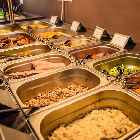 Slavyanskaya Hotel Minszk Kültér fotó
