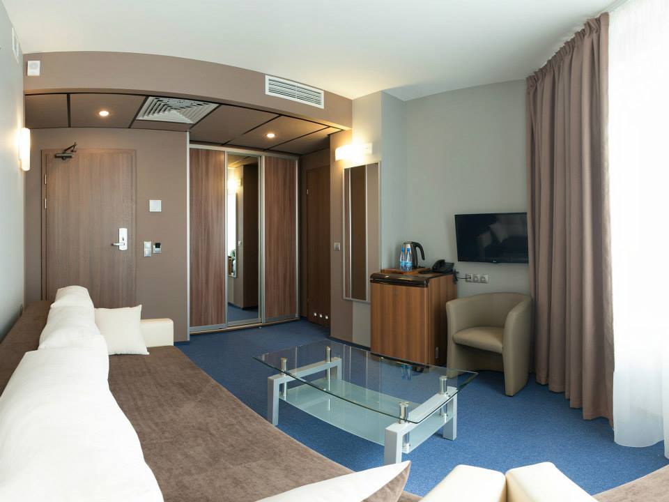 Slavyanskaya Hotel Minszk Kültér fotó