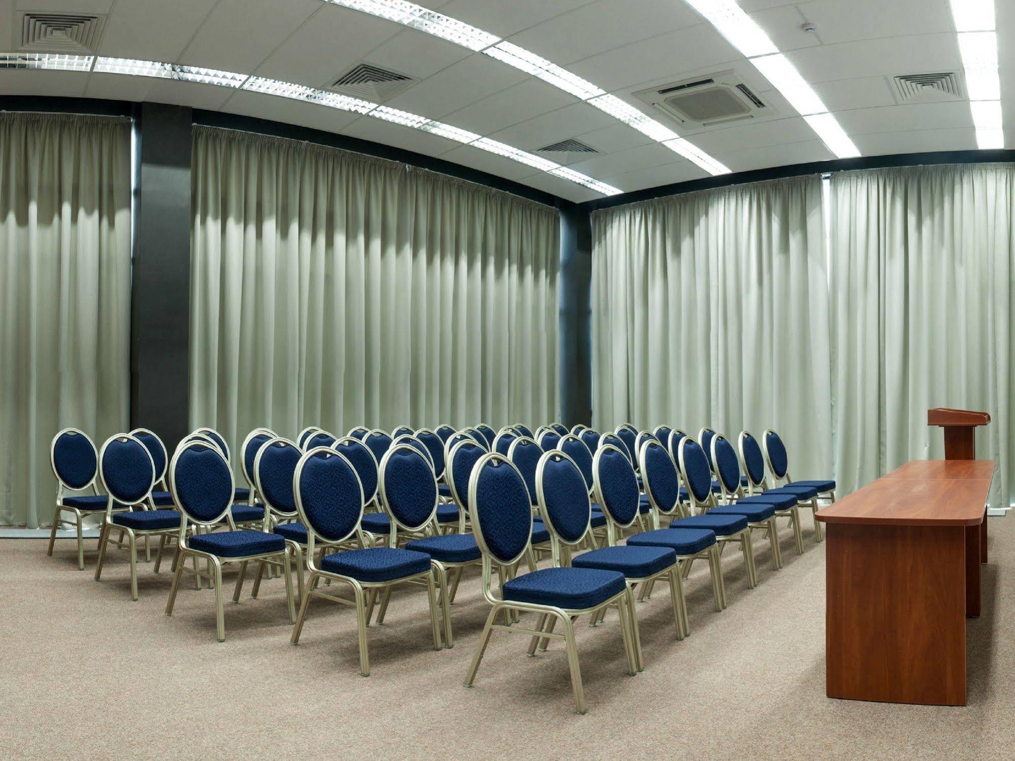 Slavyanskaya Hotel Minszk Kültér fotó