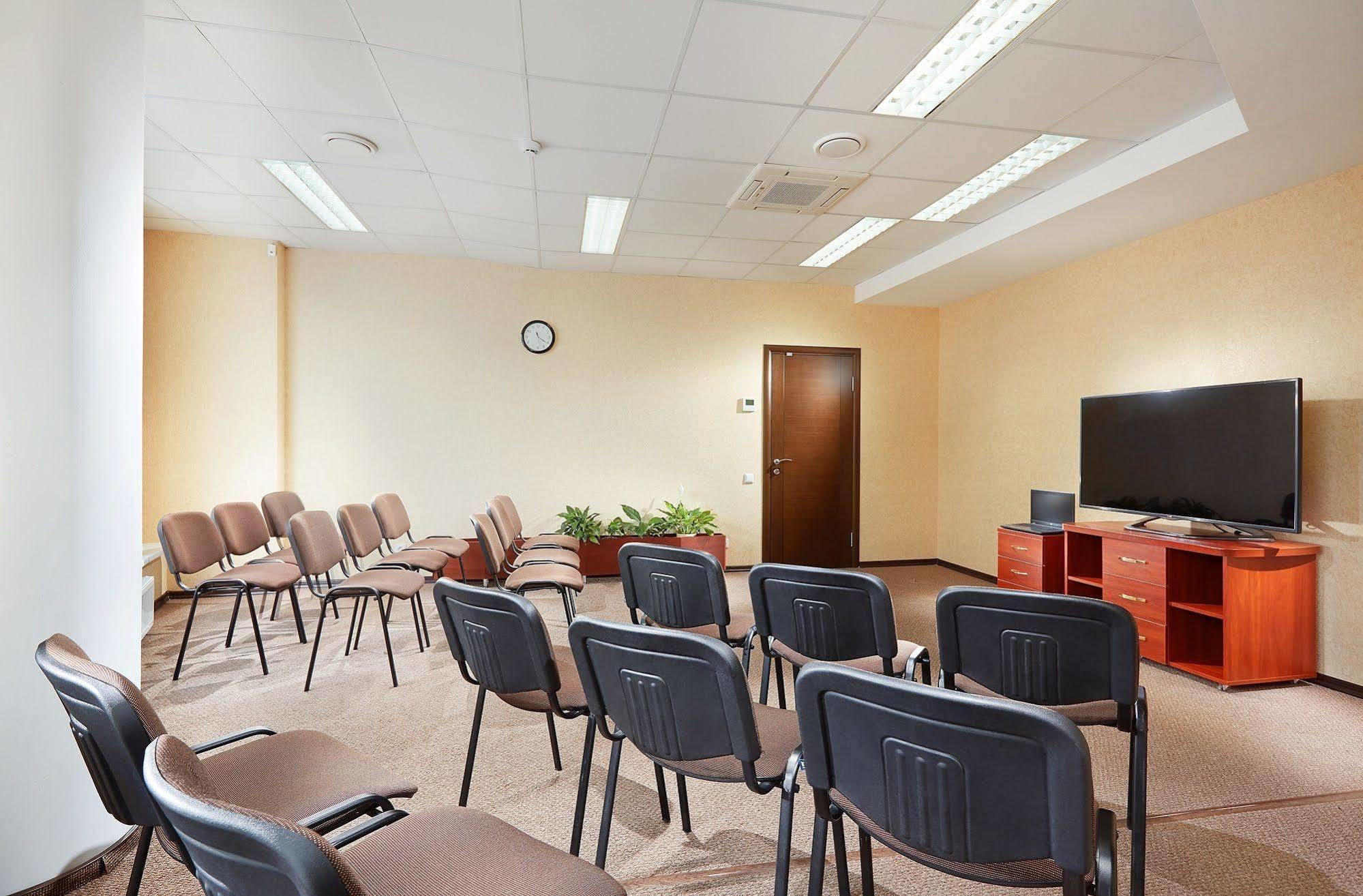 Slavyanskaya Hotel Minszk Kültér fotó